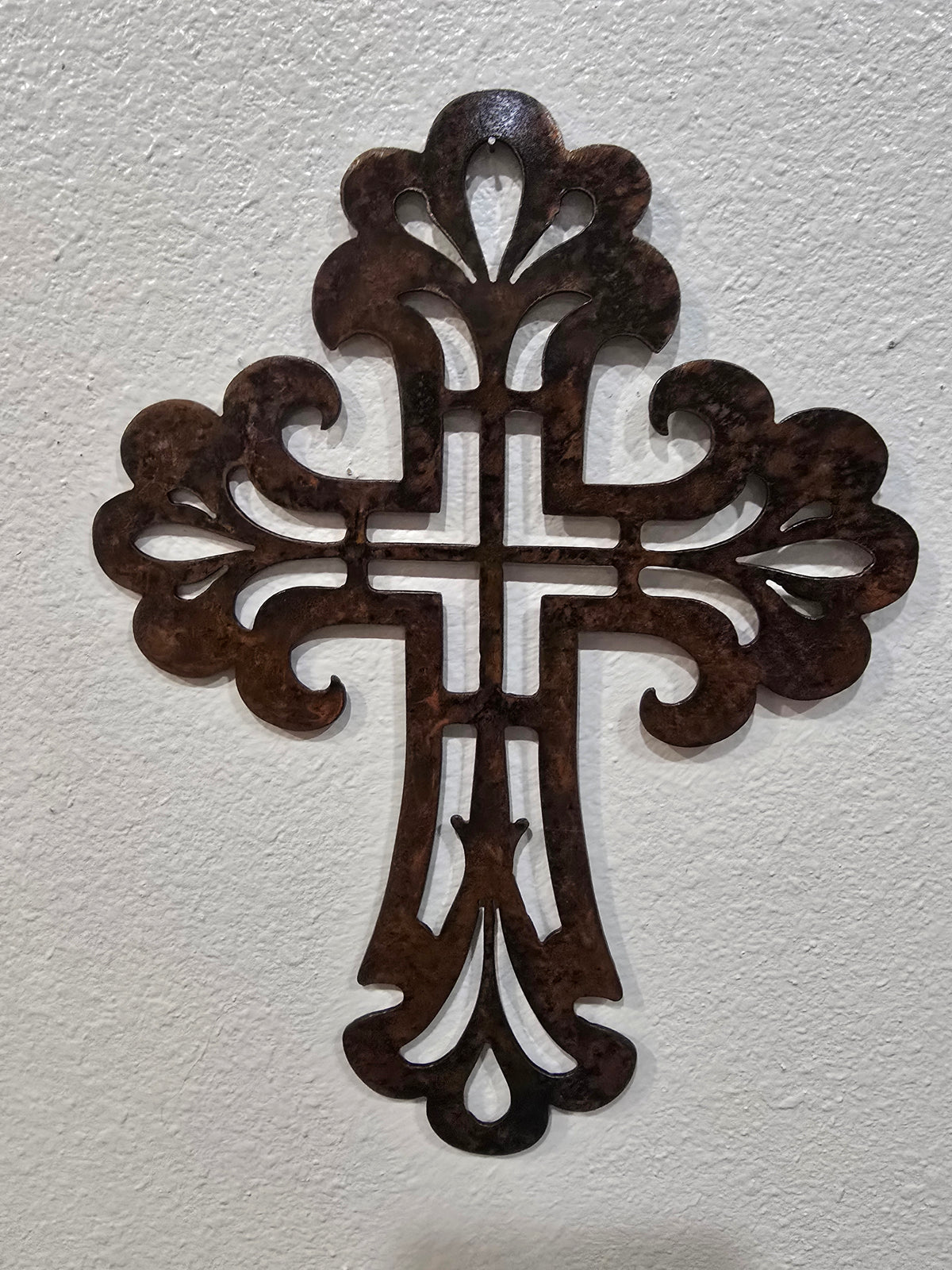 Curvey Cross